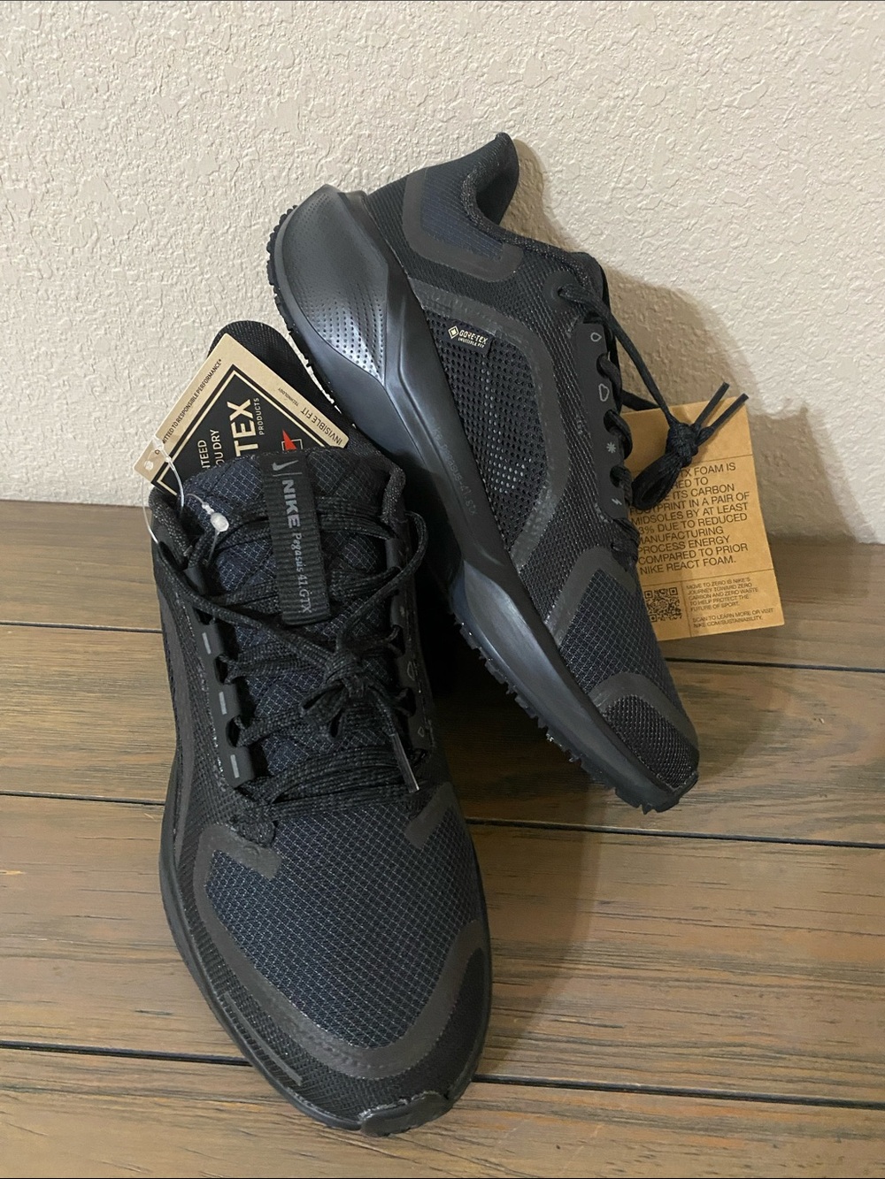 NWT Nike Air zoom Pegasus 41 GORE-TEX Mens athletic shoes size 9